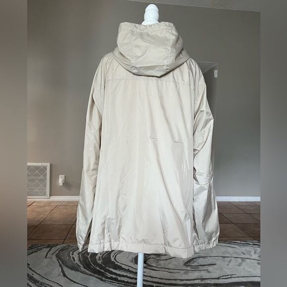 NWT Calvin Klein Women’s Lightweight Windbreaker Jacket - Picture 6 of 14